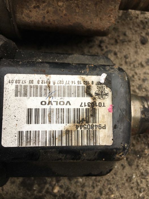 Полуось піввісь привод привід Volvo S60 V70 S70 C70 2.3 2.4