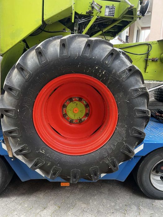 Claas Dominator 68 свіжопривезений