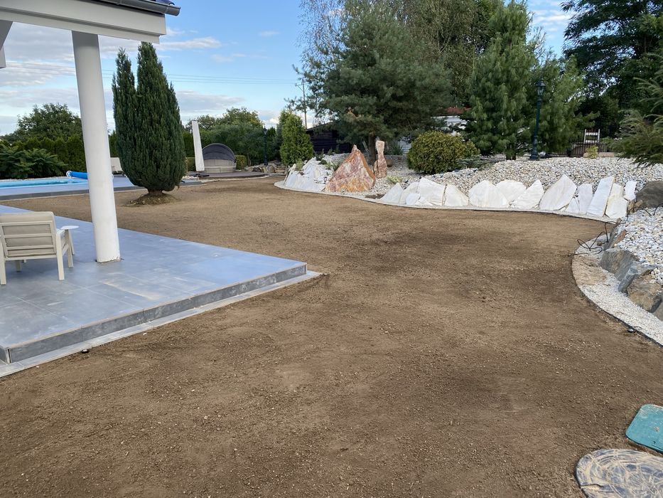 Zkładanie trawników,ogrody,systemy nawadninia glebogryzarka separcyjna