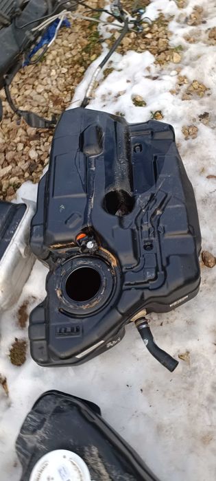 Бак пластиковий 60 130 150 літрів