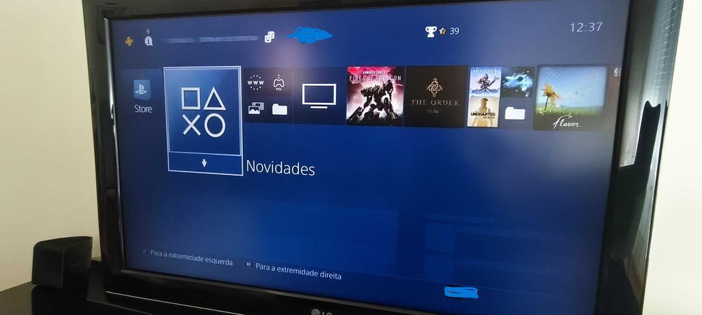 Vendo Playstation 4 slim a funcionar com disco de 500Gb
