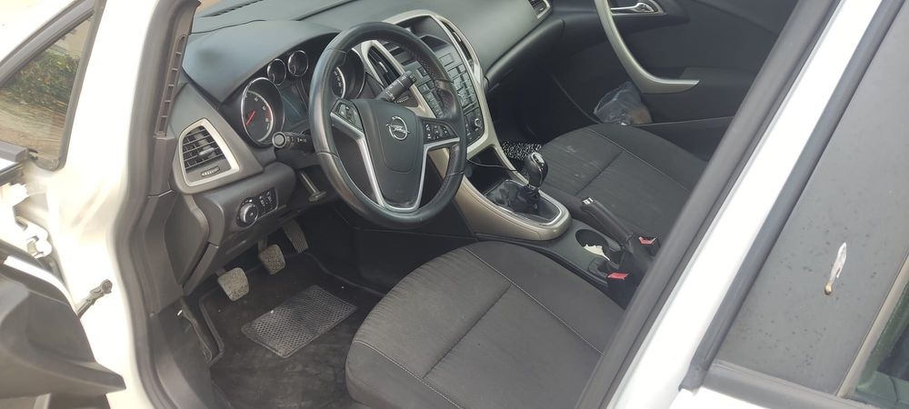 Opel Astra J 1.3 cdti