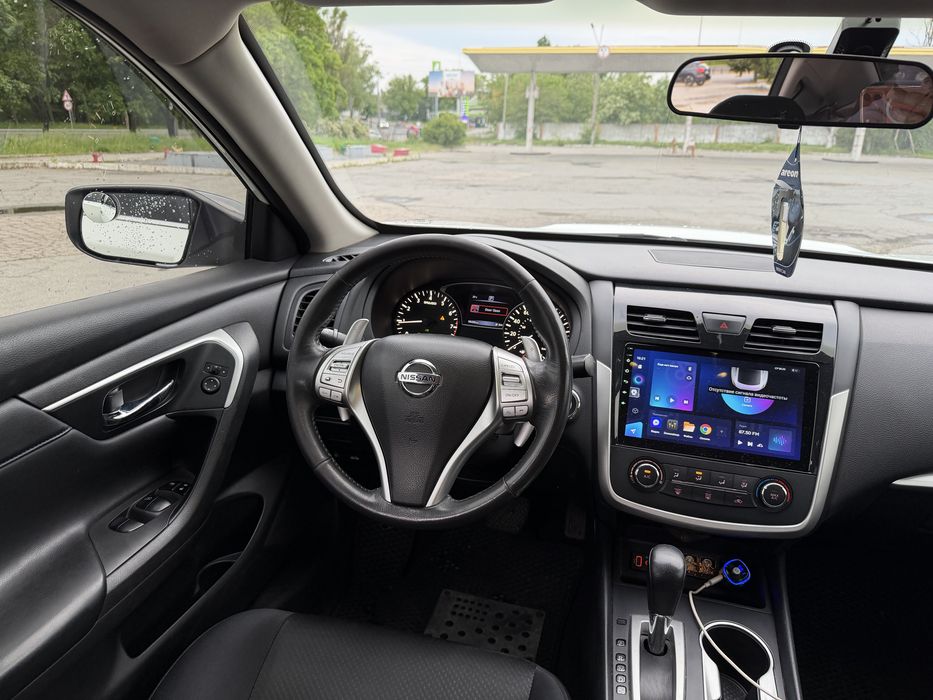 Nissan Altima 2017, 2.5 бензин Автомат