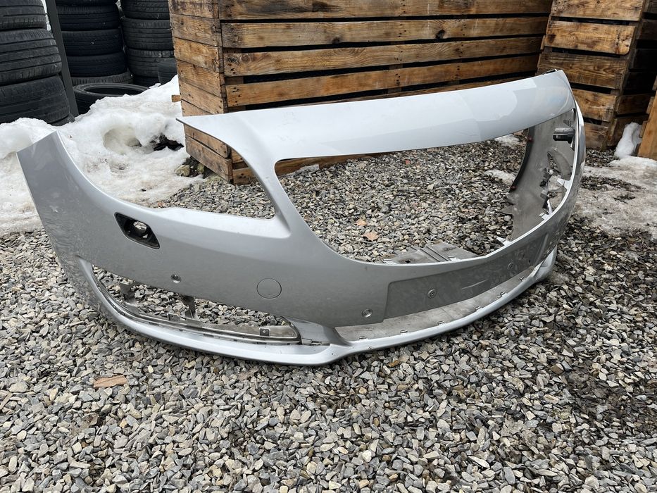 Бампер передній Opel Insignia 13-17р.