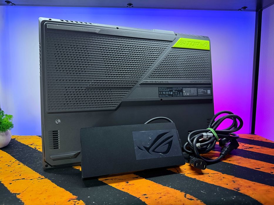 Asus rog strix G17, ryzen 9-7940hx, rtx4050, 16gb, 512gb, 165hz