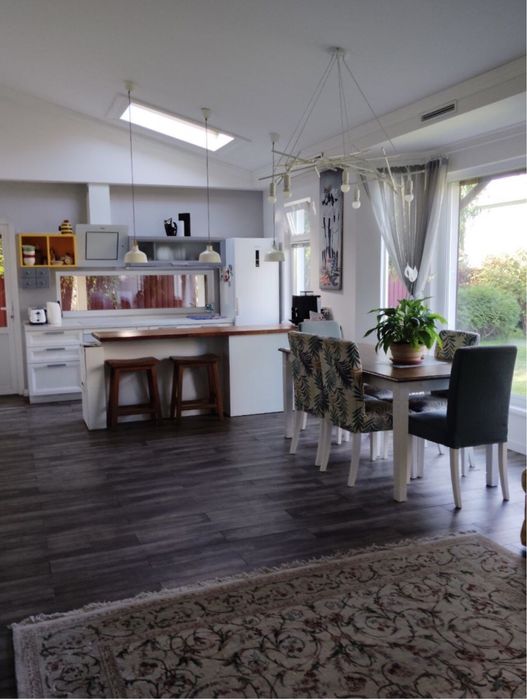 3-к будинок біля Дніпра, вул. Богатирська