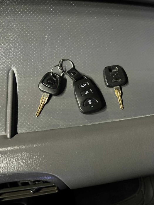 Nissan Micra II K11 (SELO ANTIGO)