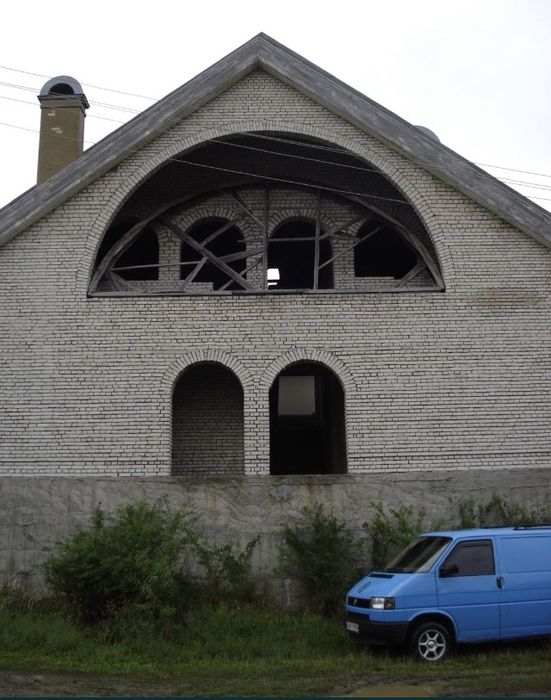 Продам недобудований будинок