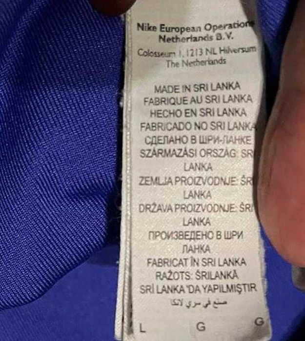 Оригинал.фирменный,спортивный топ nike pro classic bra