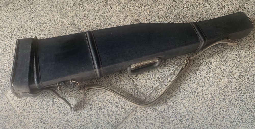 Mala de espingarda antiga