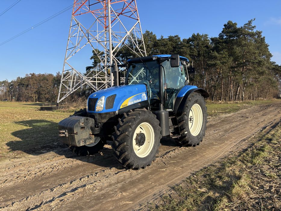 New Holland T6030 Case Maxxum