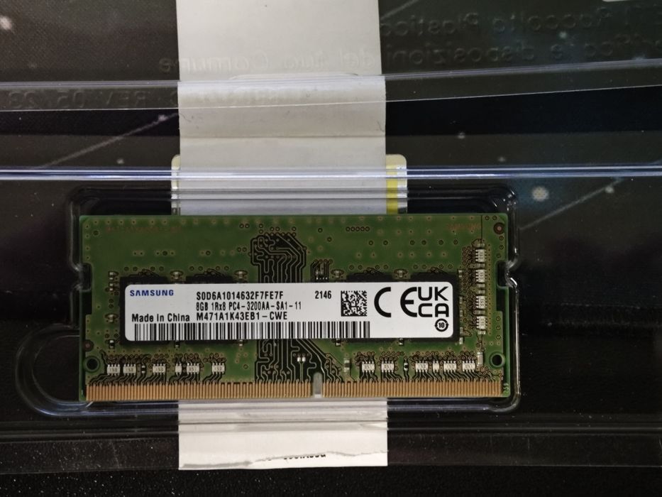 Оперативна пам'ять для ноутбука Samsung SO-DIMM DDR4-3200 16GB (2x8GB) (M471A1K43EB1-CWE)