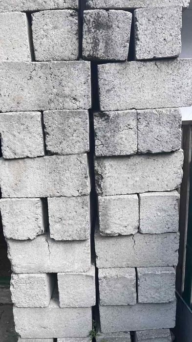 Продам блоки по штучно
