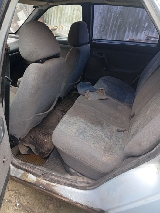 Продам машину 2112