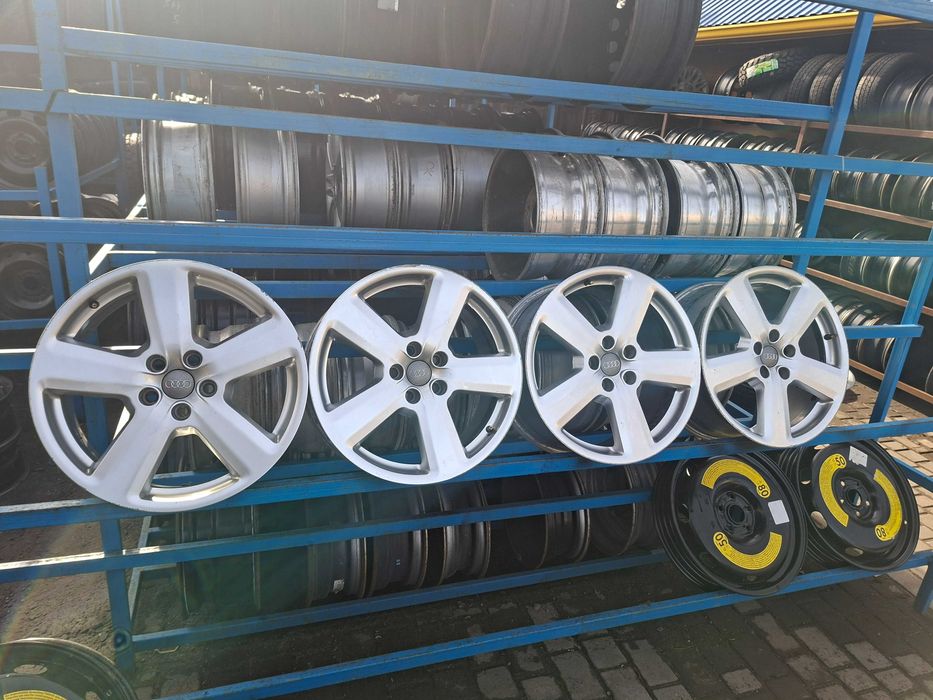 Оригінальні диски Audi  5/112 R18 8J ET43 8EO 601 025AK.