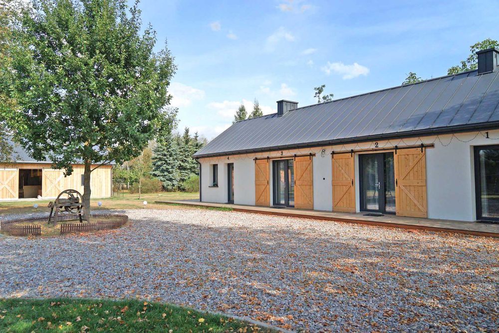 Domek dla 21 osób.  jacuzzi. sauna. SYLWESTER