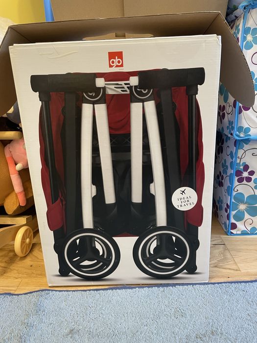 Gb gold buggy pockit+all city 0-22kg do ok 4 lat night bleu