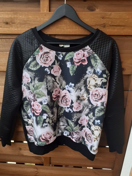 Bluza damska w kwiaty rozmiar S
