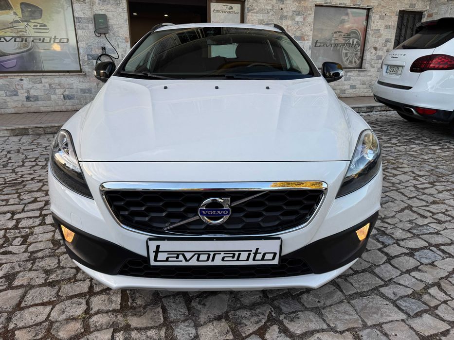 Volvo V40 Cross Country 1.6 D2 Momentum