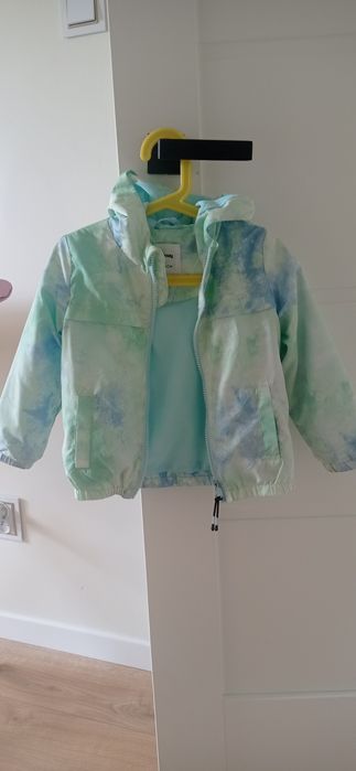 Kurtka wiatrówka Sinsay 98