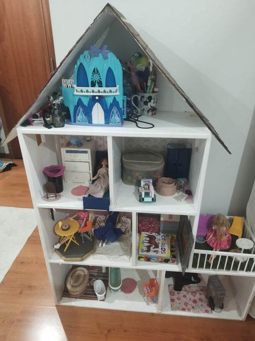 Casa de boneca de 1 metros de altura