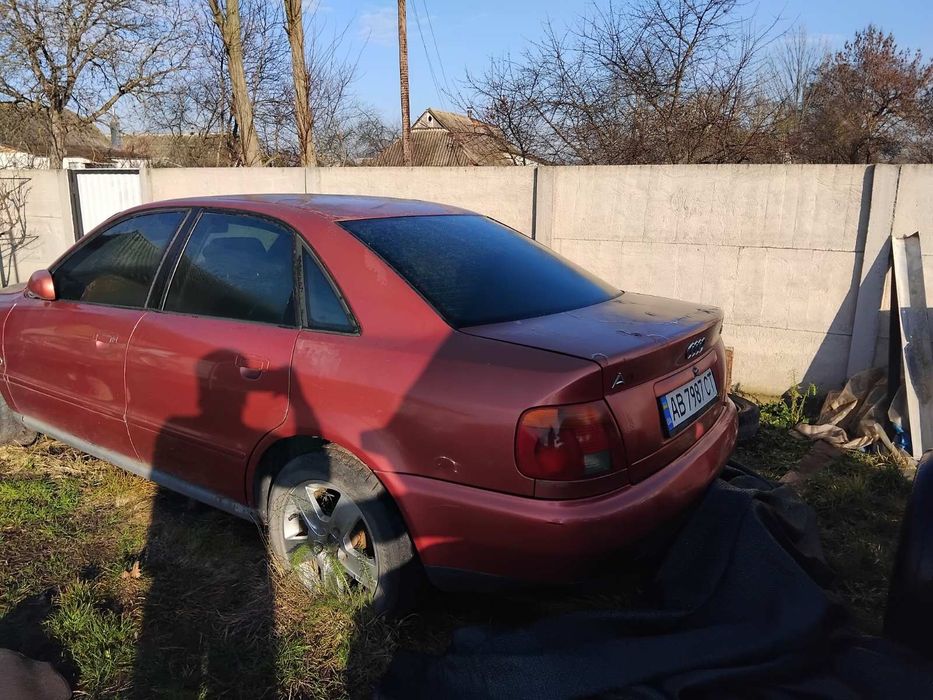 Ауді А 4 1995 рік 2.6