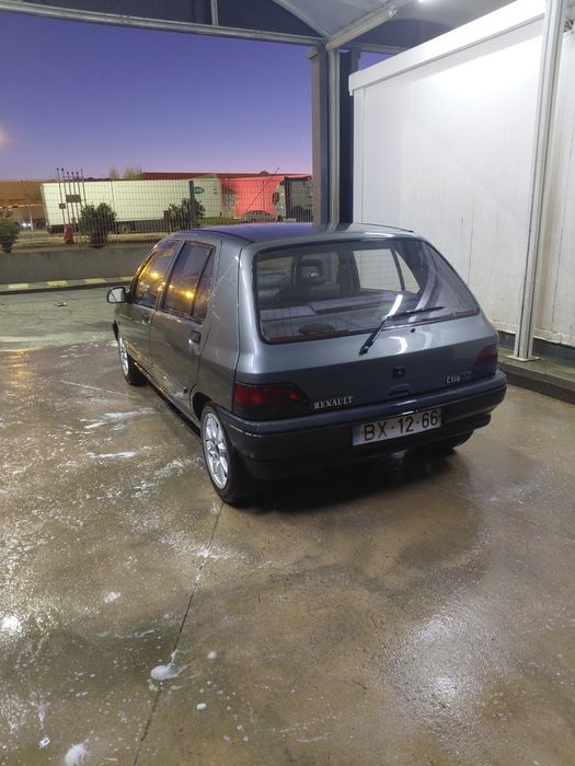 Renault Clio 1.2455285817203773441