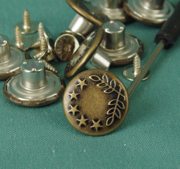Пуговицы металлические на винтах для ремонта джинсовых вещей