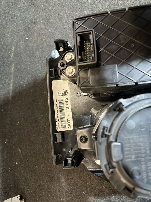 Панели управления ford escape mk4 2020-2025