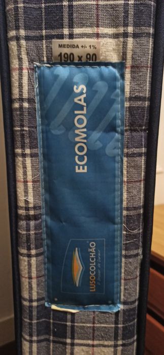 Colchão e estrado solteiro