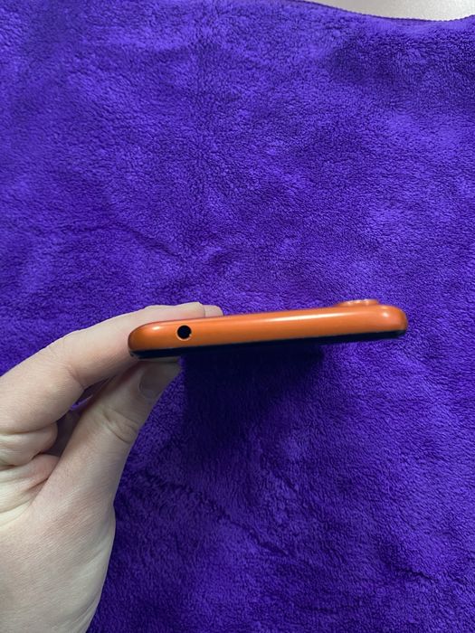 Телефон motorolla e7 power 4+64gb