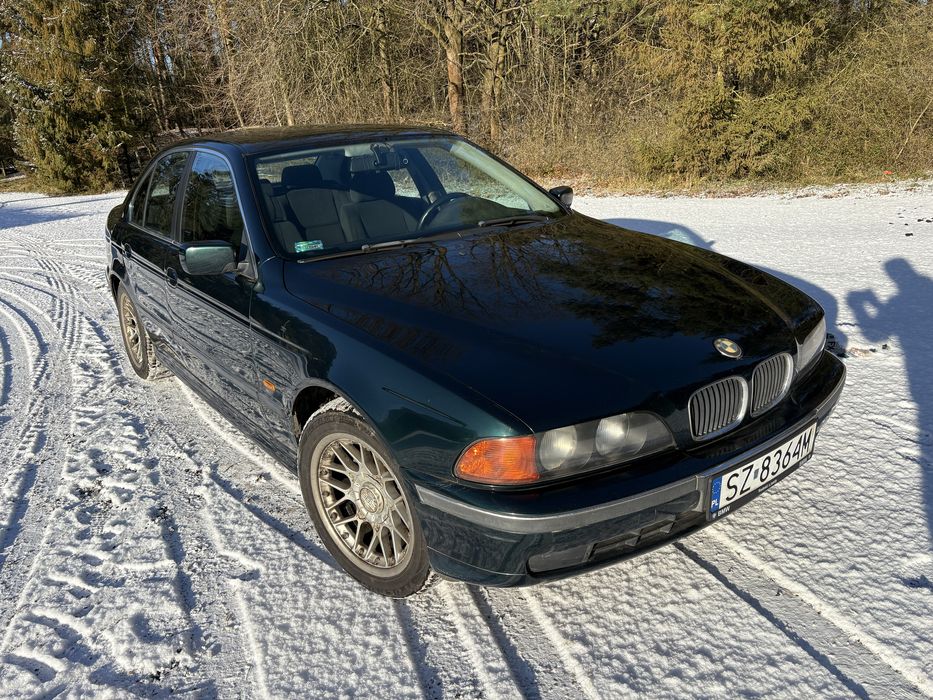 BMW E39 520i zdrowa podłoga suchy silnik