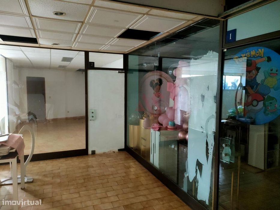 Loja para comércio com 22 m² no Edifício Varandas do Mar em Albufeira
