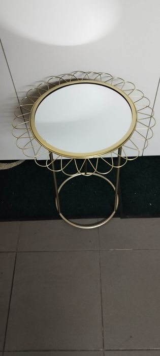 Conjunto Espelho e mesa espelhada