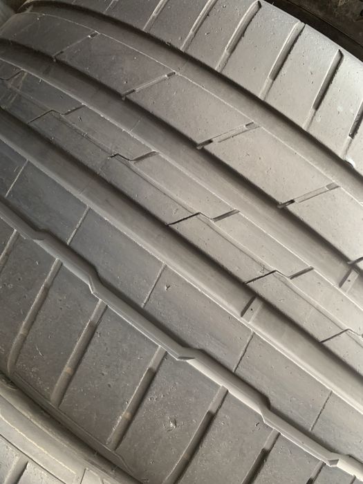 285/30R22 Hankook (2шт)