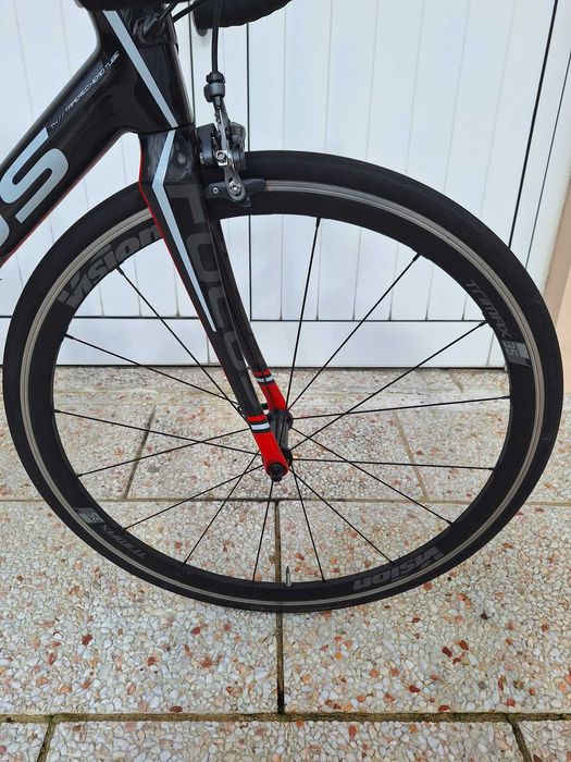 Focus Cayo L – Quadro partido (carbono) – Ideal para Peças | Ultegra