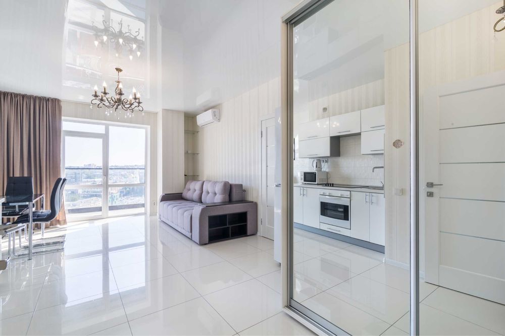 Квартира с Джакуззи в центре  Мост Сити, Дель Мар ВИП уровня