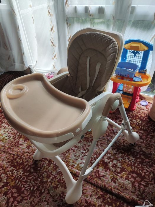 Продам стільчик для годування