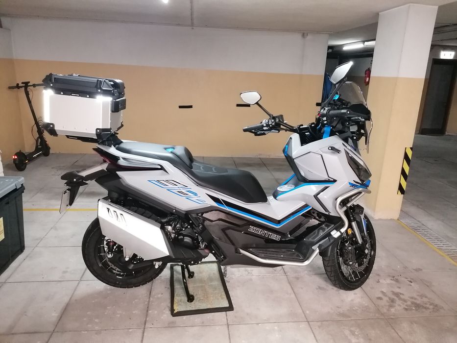 Moto Zontes 368G