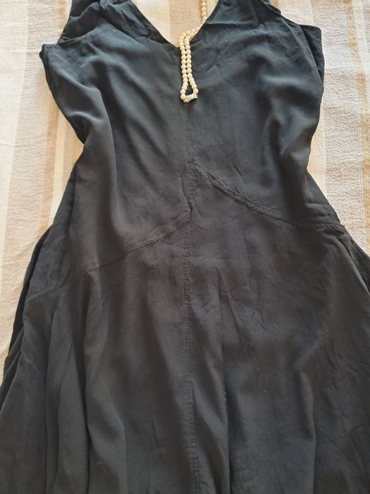 Vestido.  Mint velvet.