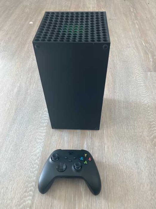 Xbox Series X + 1 Pad Czarny Sprawny