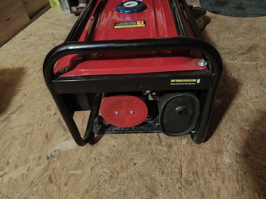 Новорічна знижка. Продам трифазний бензиновий генератор Walter Stahl 3