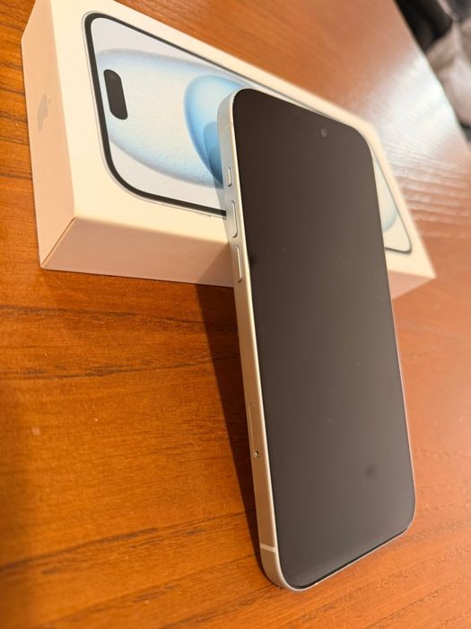 Iphone 15 plus  257GB. azul claro