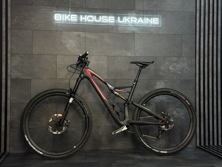 Specialized Stumpjumper карбоновий двопідвісний велосипед