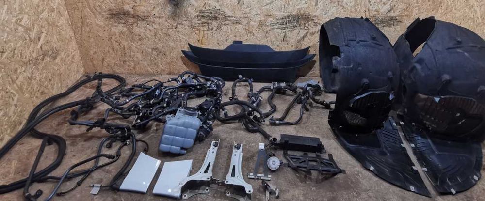 Бампер Porsche Taycan 9j Розборка Тайкан Порш Четверть Запчастини