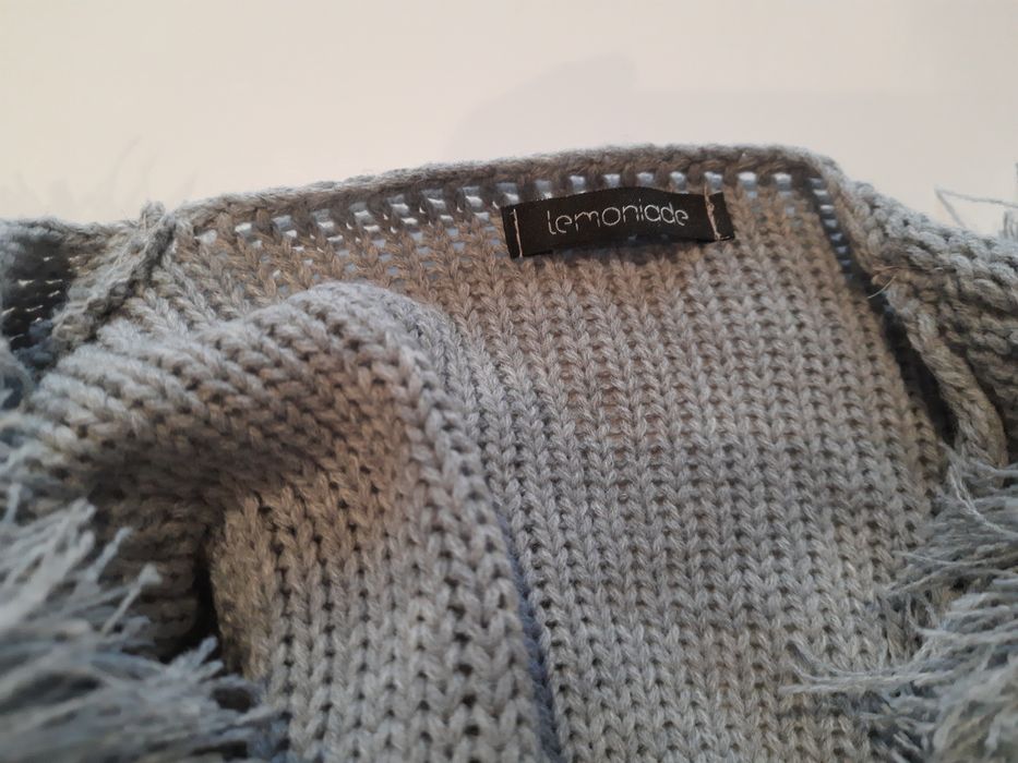 Sweter narzutka ciepły