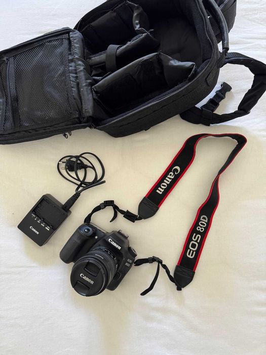 CANON 80D Ef-s 18-55mm