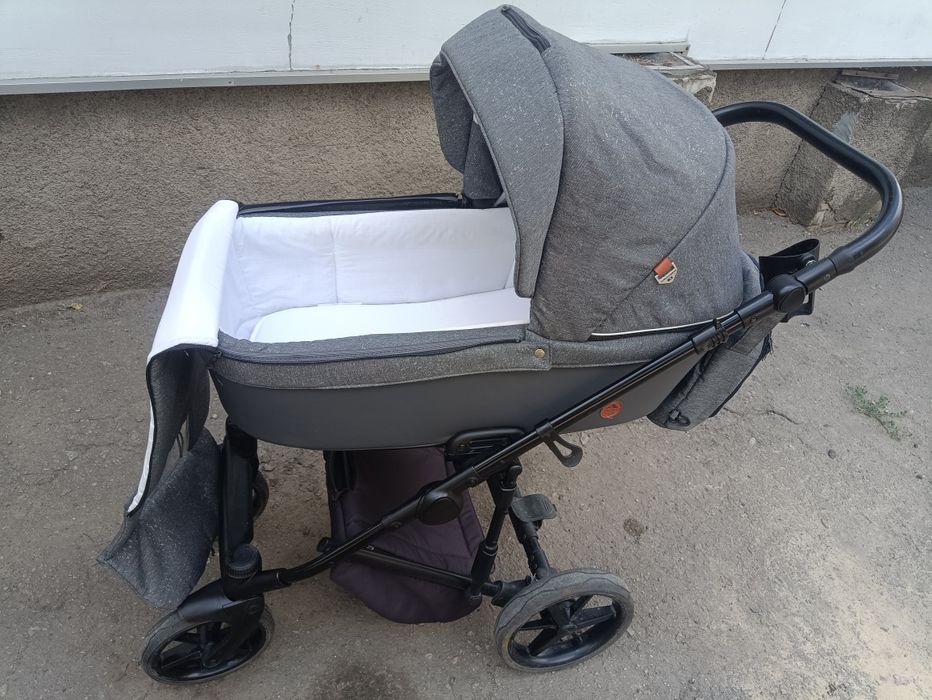 Коляска 2 в 1 Adamex Amelia Lux AM283