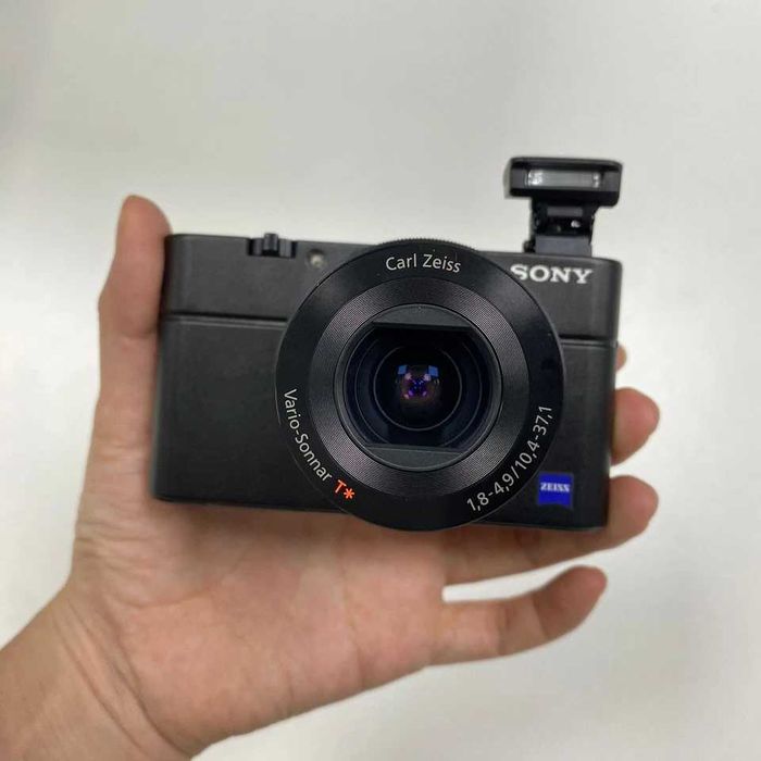 Камера Sony RX100 камера зі спалахом ЯК НОВА