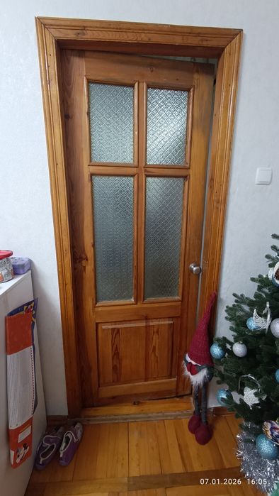 Продам межкомнатную дверь